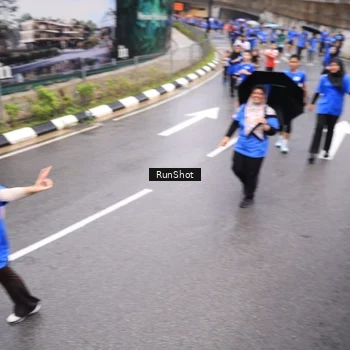Runner Photo 7947990