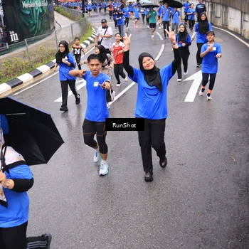 Runner Photo 7948021
