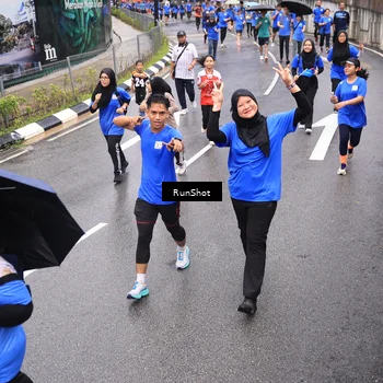 Runner Photo 7948028