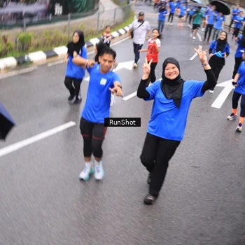 Runner Photo 7948029
