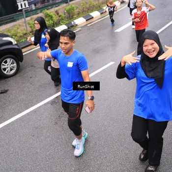 Runner Photo 7948041