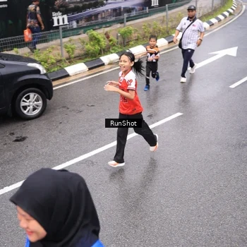 Runner Photo 7948051