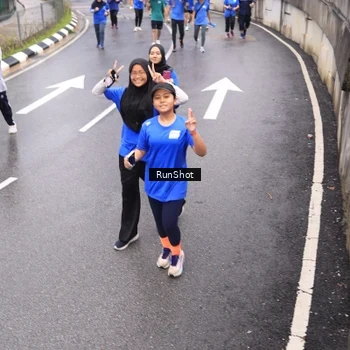Runner Photo 7948055