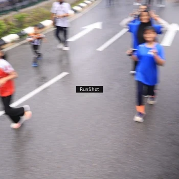 Runner Photo 7948068