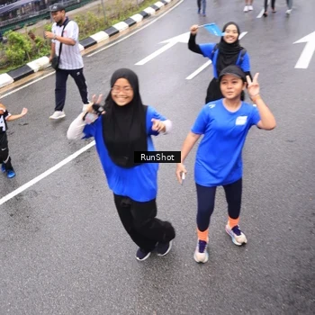 Runner Photo 7948071