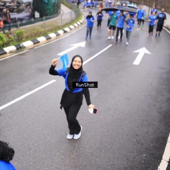 Runner Photo 7948088
