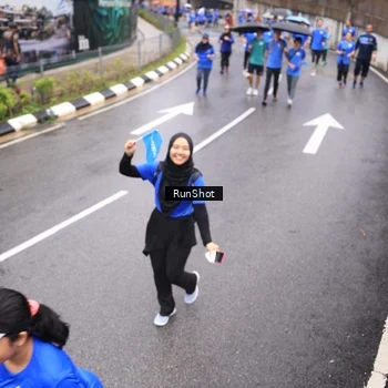 Runner Photo 7948089