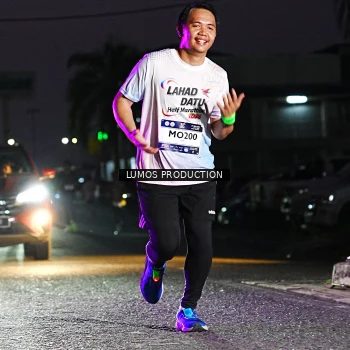 Runner Photo 7948099