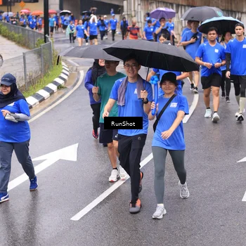 Runner Photo 7948123