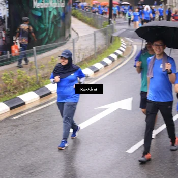 Runner Photo 7948125