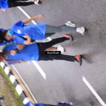 Runner Photo 7948137