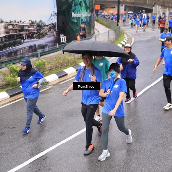 Runner Photo 7948145