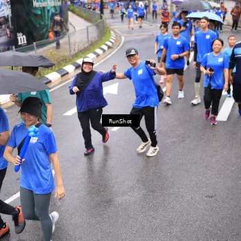 Runner Photo 7948153