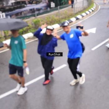 Runner Photo 7948161