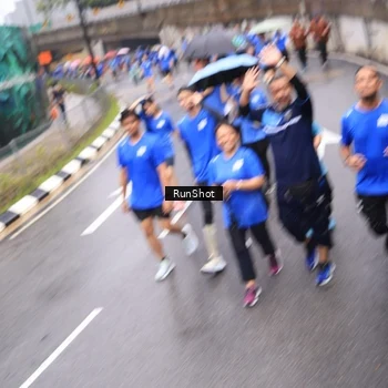 Runner Photo 7948178