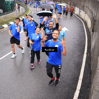 Runner Photo 7948191