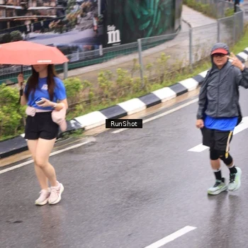Runner Photo 7948195