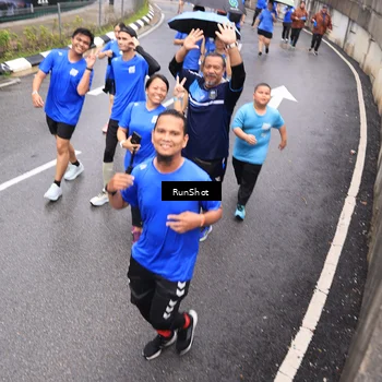 Runner Photo 7948197