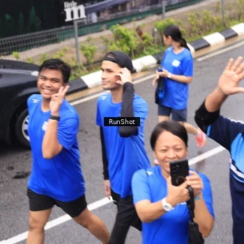 Runner Photo 7948211
