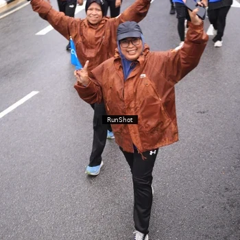 Runner Photo 7948290