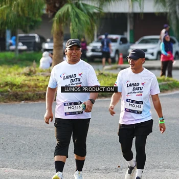 Runner Photo 7948322