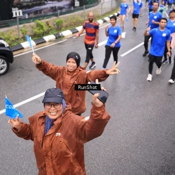 Runner Photo 7948326