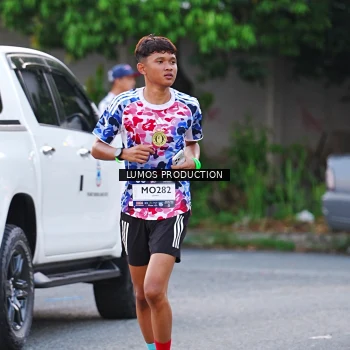 Runner Photo 7948327