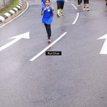 Runner Photo 7948345