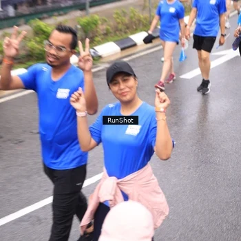 Runner Photo 7948355