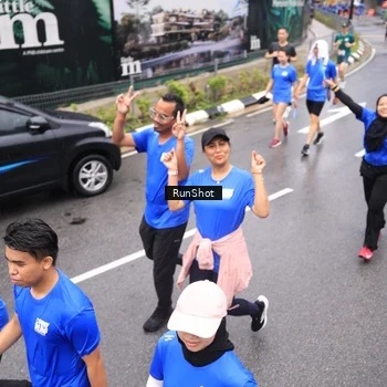 Runner Photo 7948356