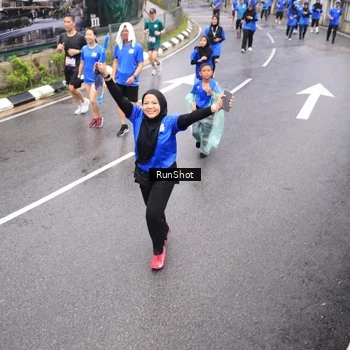 Runner Photo 7948367