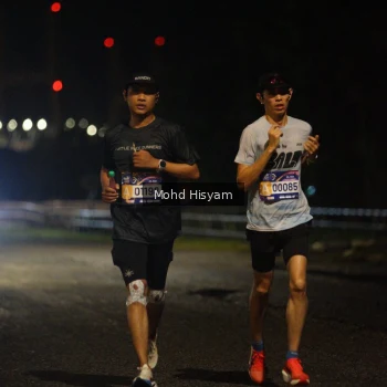 Runner Photo 794837