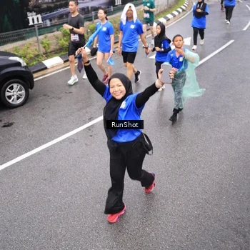 Runner Photo 7948372