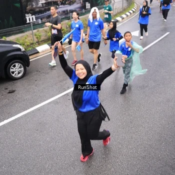 Runner Photo 7948381