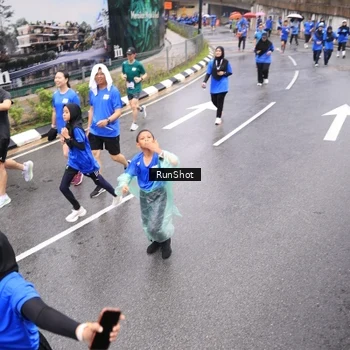 Runner Photo 7948382