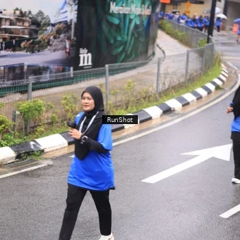 Runner Photo 7948409