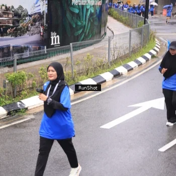Runner Photo 7948410