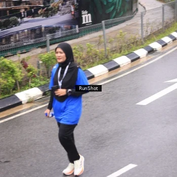 Runner Photo 7948412