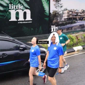 Runner Photo 7948416