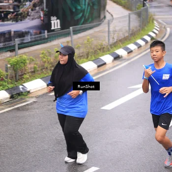 Runner Photo 7948431