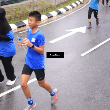 Runner Photo 7948438