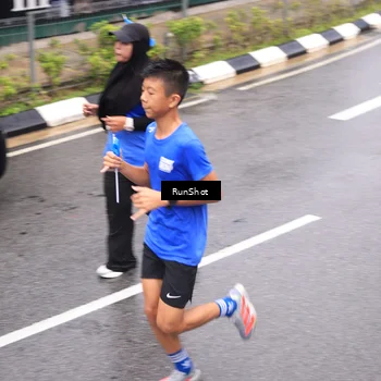 Runner Photo 7948441