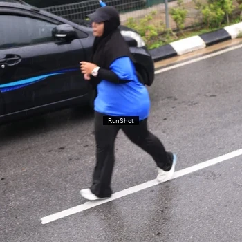 Runner Photo 7948450