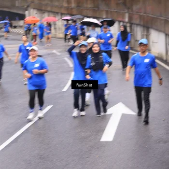Runner Photo 7948465