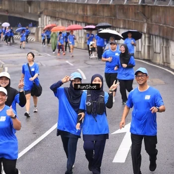 Runner Photo 7948482