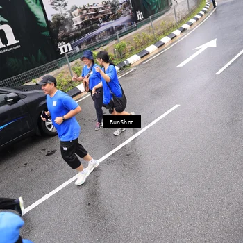 Runner Photo 7948531