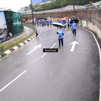 Runner Photo 7948537