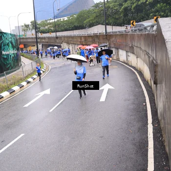 Runner Photo 7948545