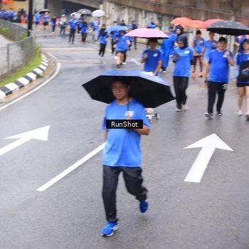 Runner Photo 7948568