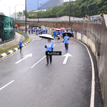 Runner Photo 7948569